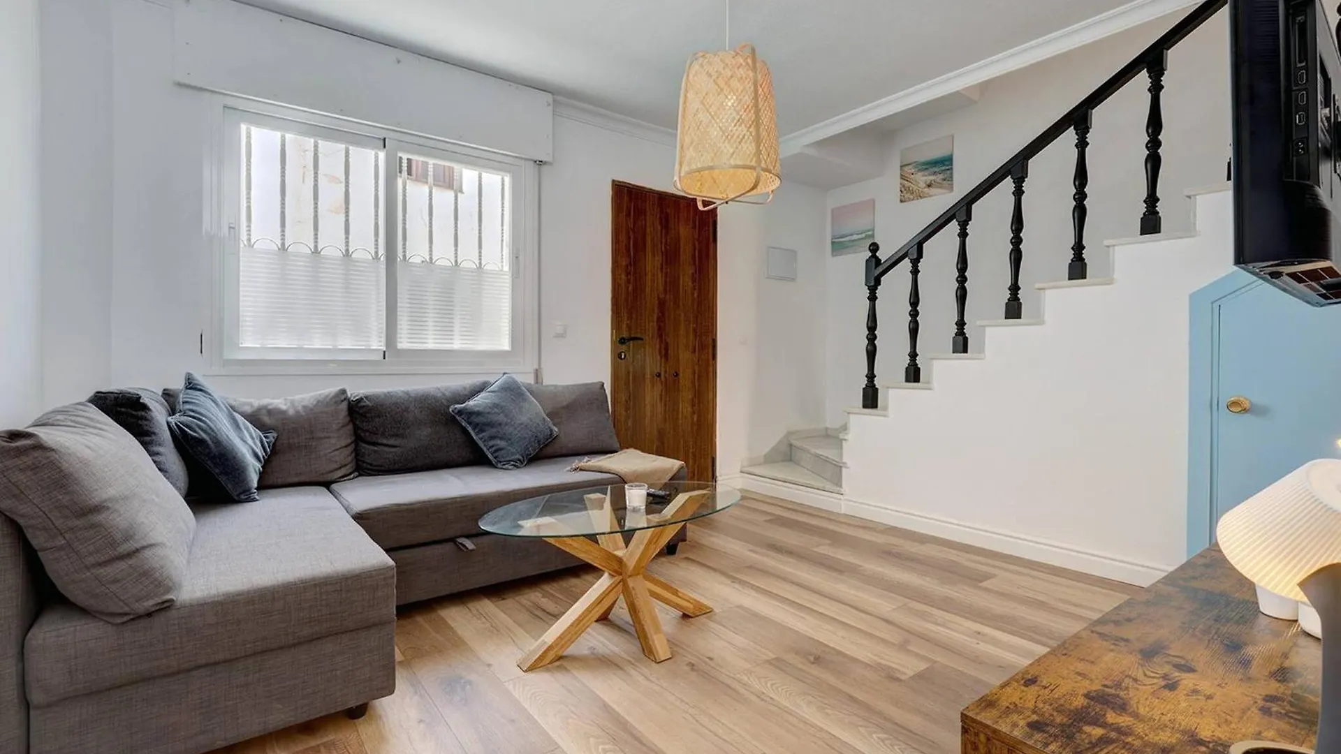 098 Traditional 2 Bed Pueblo Townhouse With Private Terrace ベナルマデナ 0*,