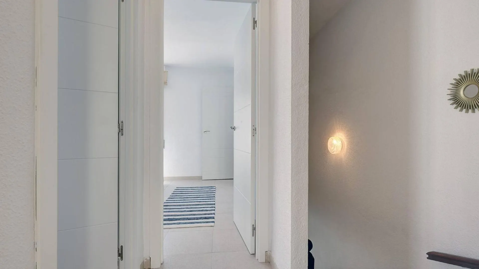 Σπίτι διακοπών 098 Traditional 2 Bed Pueblo Townhouse With Private Terrace Benalmádena
