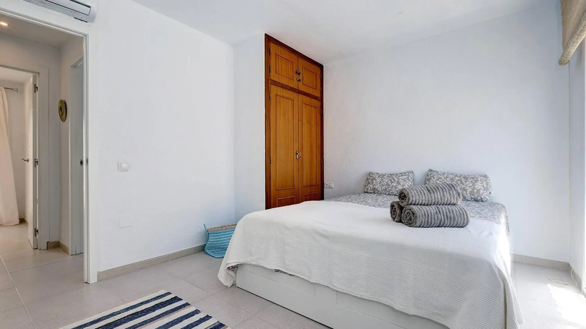 098 Traditional 2 Bed Pueblo Townhouse With Private Terrace Benalmádena Ισπανία