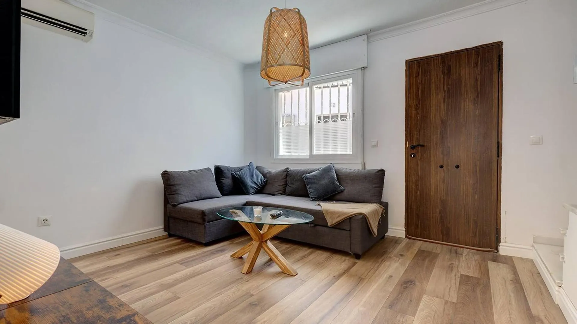 098 Traditional 2 Bed Pueblo Townhouse With Private Terrace Benalmádena Σπίτι διακοπών